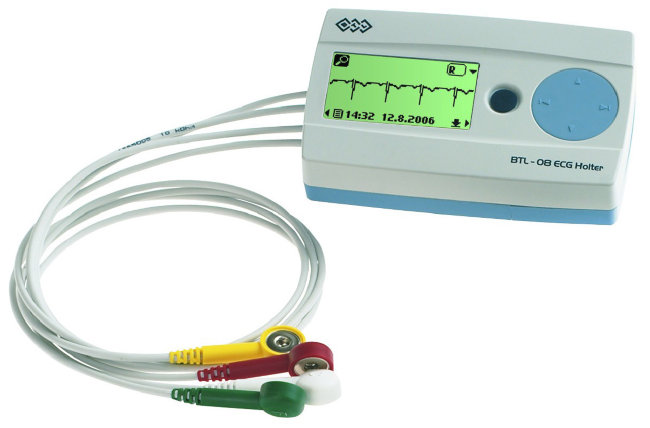 Электрокардиограф BTL-08 Holter H100 с принадлежностями Электрокардиограф BTL-08 Holter H100 с принадлежностями